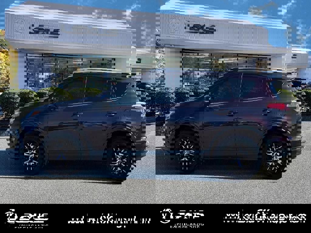 Used 2016 Toyota RAV4 SE w/ Advanced Technology Package AWD/4WD image 2