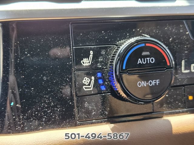 Used 2025 Nissan Pathfinder Platinum w/ Cargo Package FWD image 22