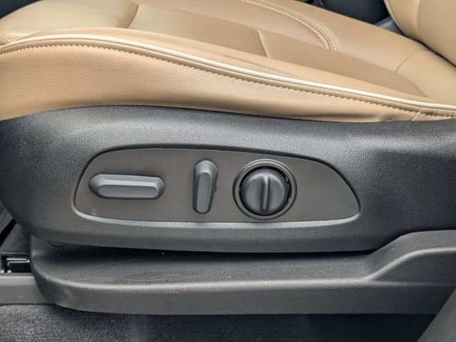 Used 2022 Chevrolet Traverse Premier w/ LPO, Floor Liner Package FWD image 20