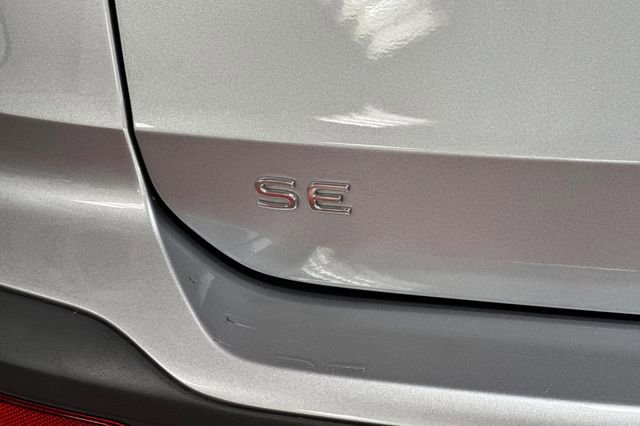 Certified 2022 Volkswagen Taos SE image 35