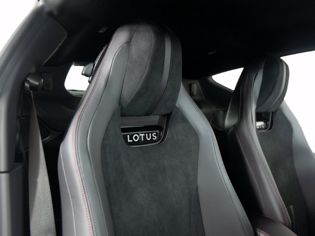 Used 2026 Lotus Emira RWD image 40