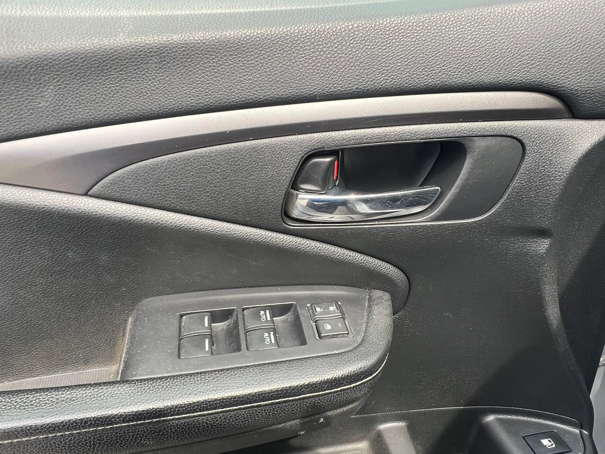 Used 2019 Honda Ridgeline RTL image 12