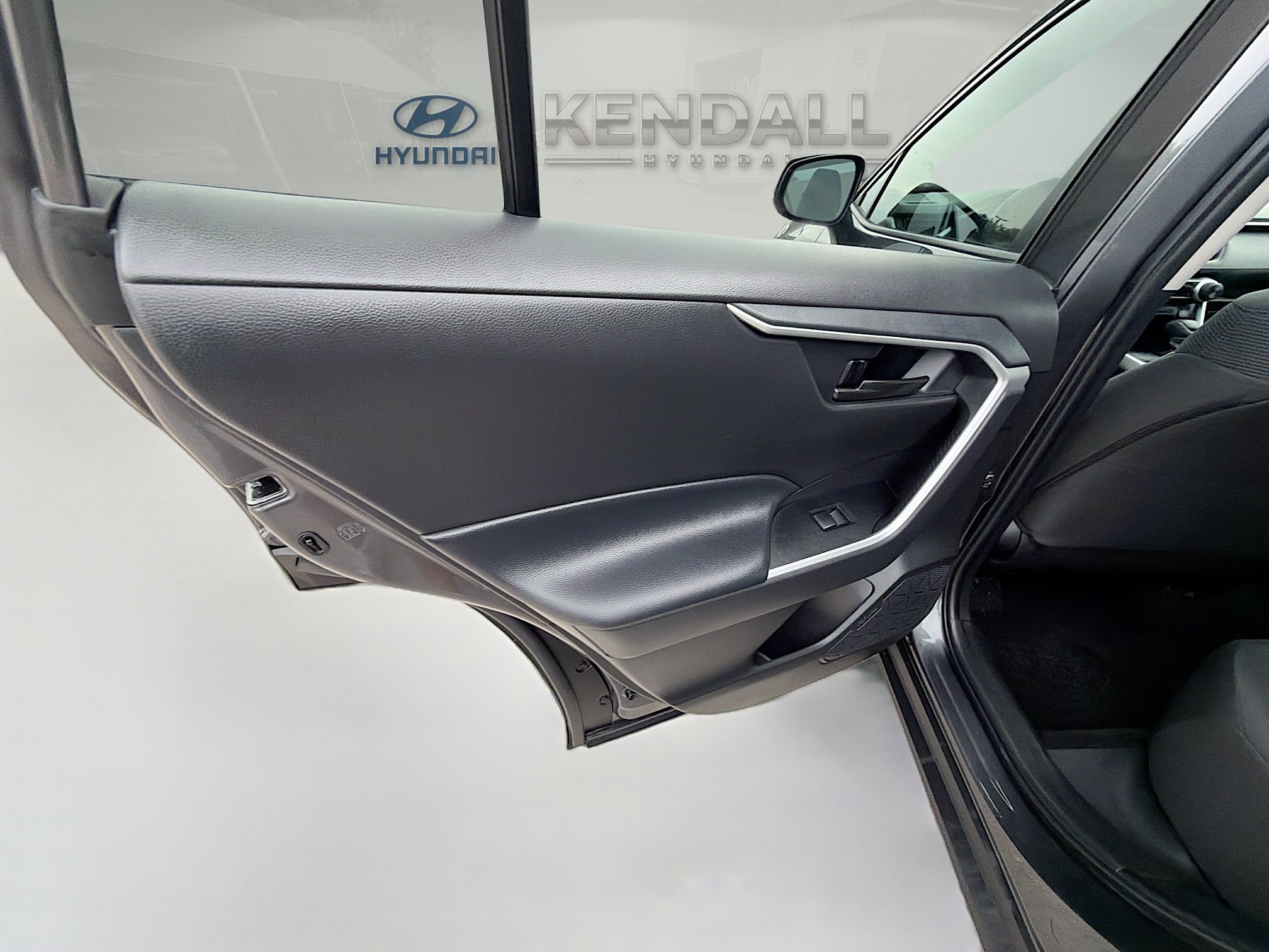 Used 2024 Toyota RAV4 LE FWD image 23