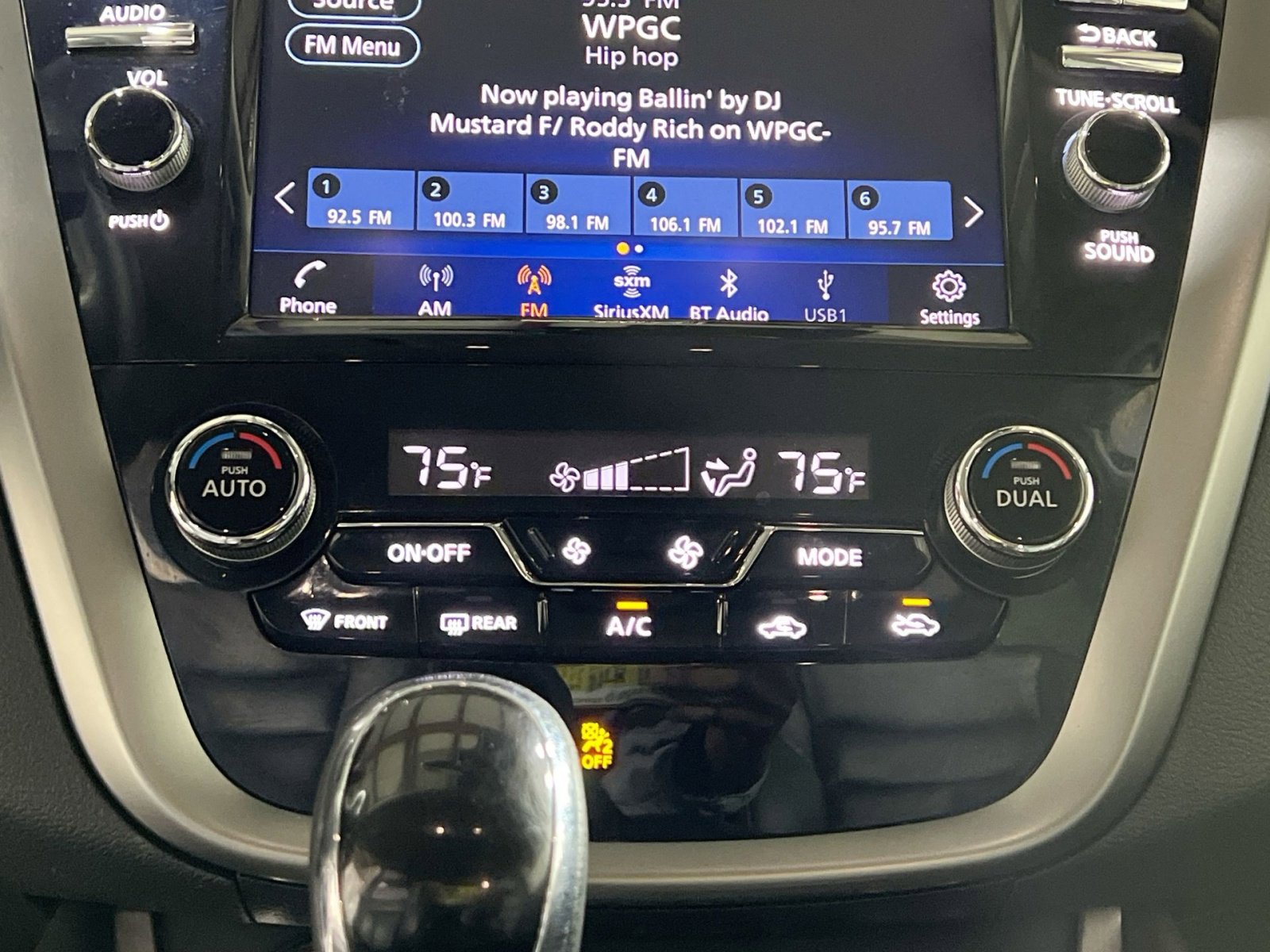 Used 2024 Nissan Murano SV image 19