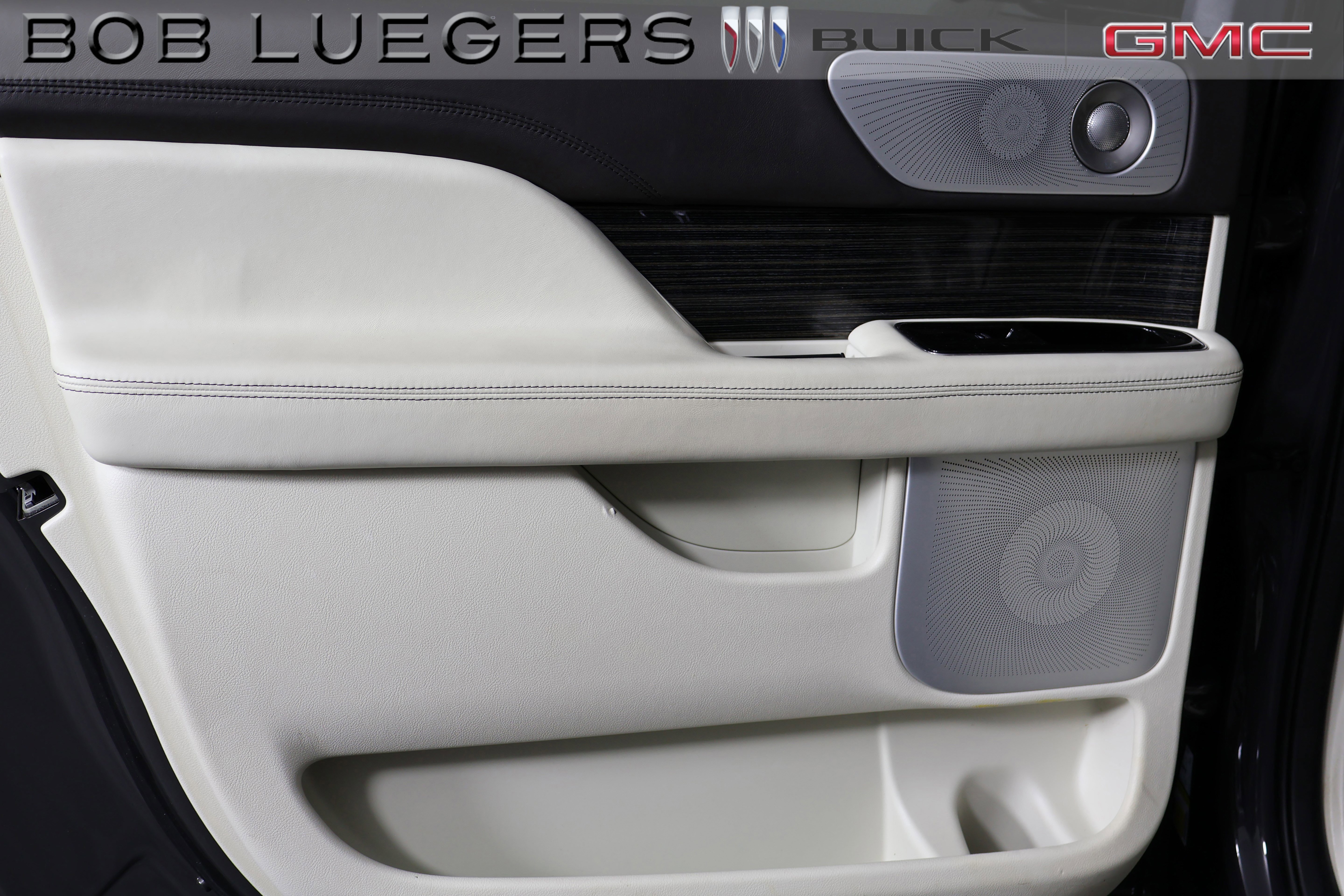 Used 2023 Lincoln Navigator L Black Label AWD/4WD image 24