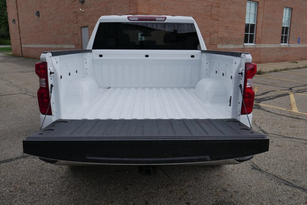 New 2026 Chevrolet Silverado 1500 LT AWD/4WD image 8