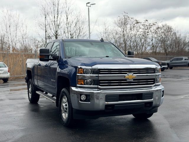 Used 2015 Chevrolet Silverado 2500 LT w/ LT Convenience Package image 3