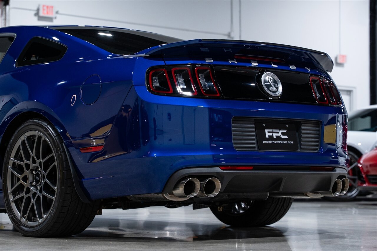 Used 2013 Ford Mustang Shelby GT500 RWD image 14