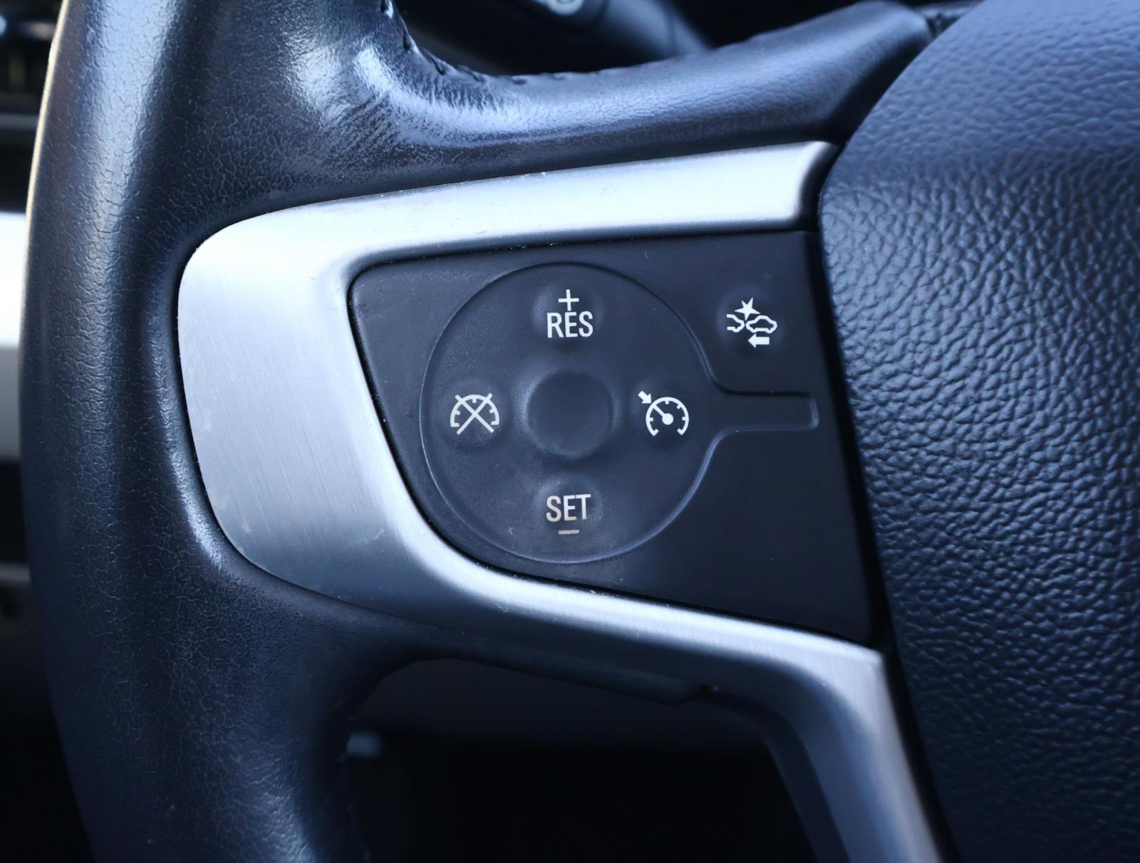 Used 2021 GMC Terrain SLE w/ Driver Convenience Package image 22