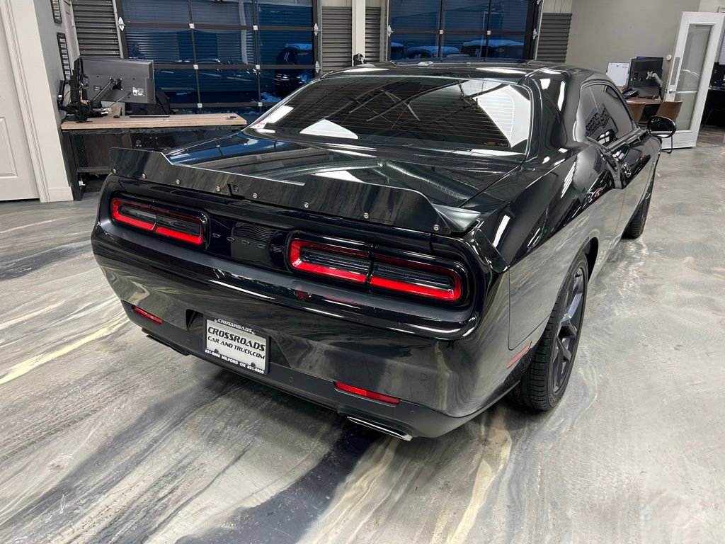 Used 2023 Dodge Challenger R/T w/ Blacktop Package image 30
