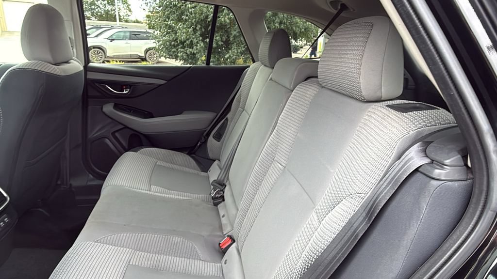 Used 2022 Subaru Outback Premium AWD/4WD image 14