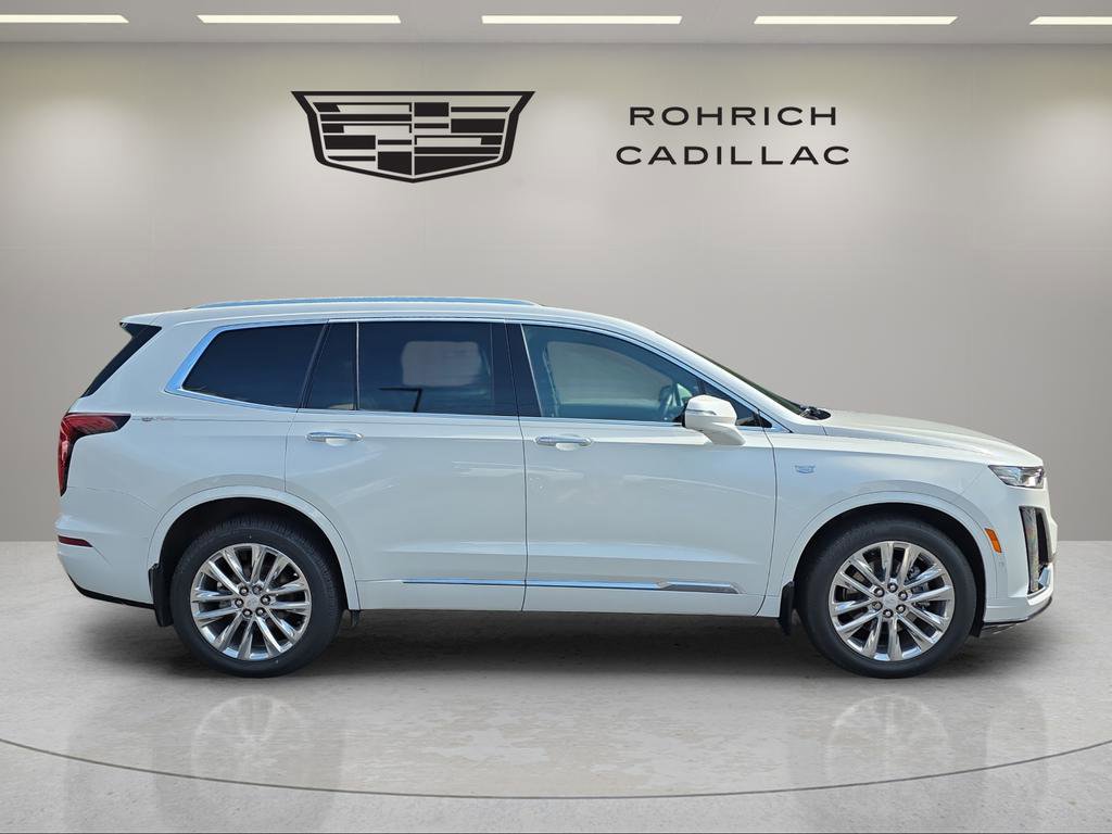 Certified 2023 Cadillac XT6 Premium Luxury w/ Technology Package image 4