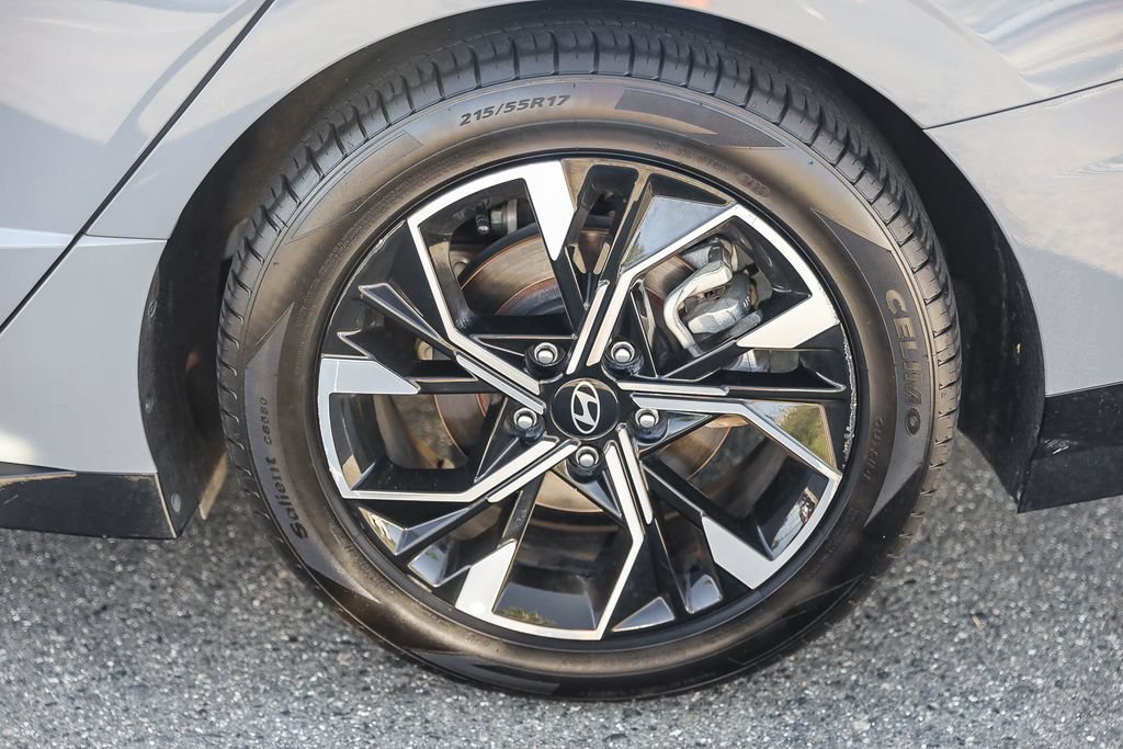 Used 2024 Hyundai Sonata SEL FWD image 8