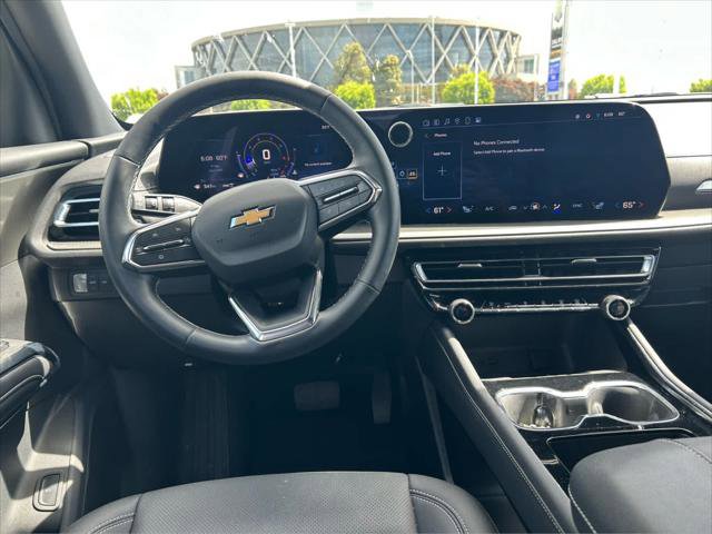 Used 2025 Chevrolet Traverse LT AWD/4WD image 6