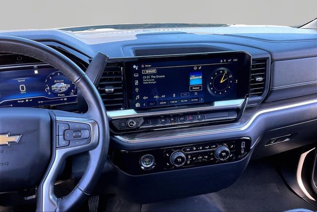 Used 2023 Chevrolet Silverado 1500 LT image 9