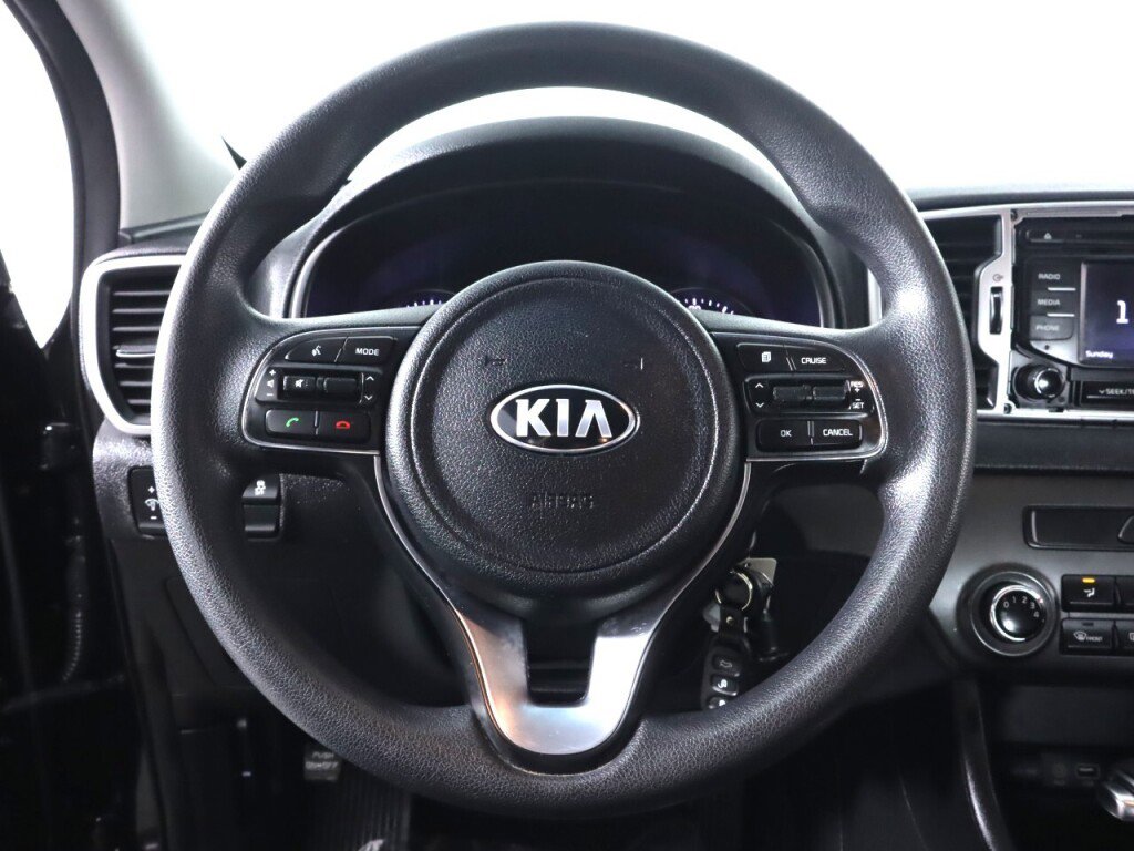 Used 2017 Kia Sportage LX image 11
