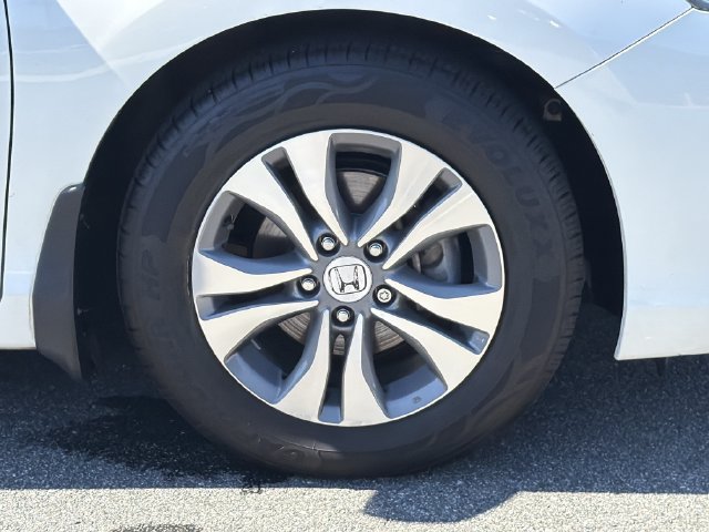 Used 2015 Honda Accord LX image 14