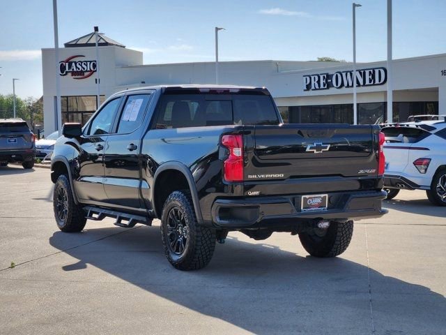 Used 2024 Chevrolet Silverado 1500 ZR2 w/ Technology Package image 3