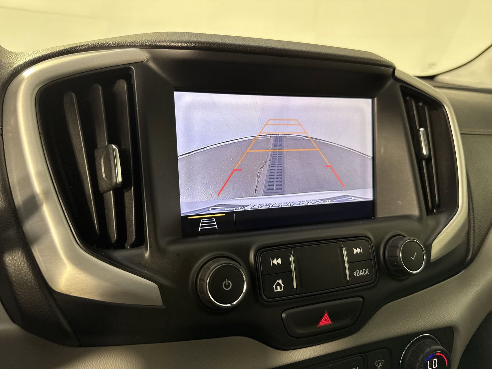 Used 2020 GMC Terrain SLT w/ Preferred Package image 9