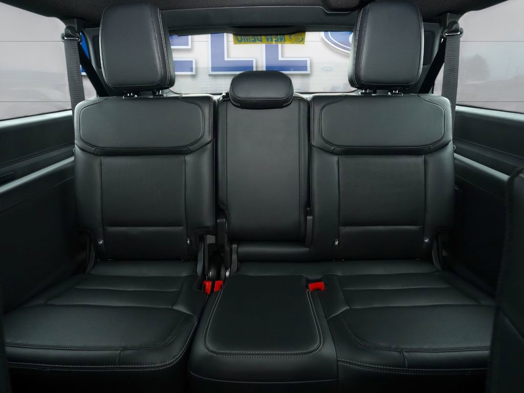 New 2025 Ford Expedition Max Platinum w/ Stealth Performance Package image 32