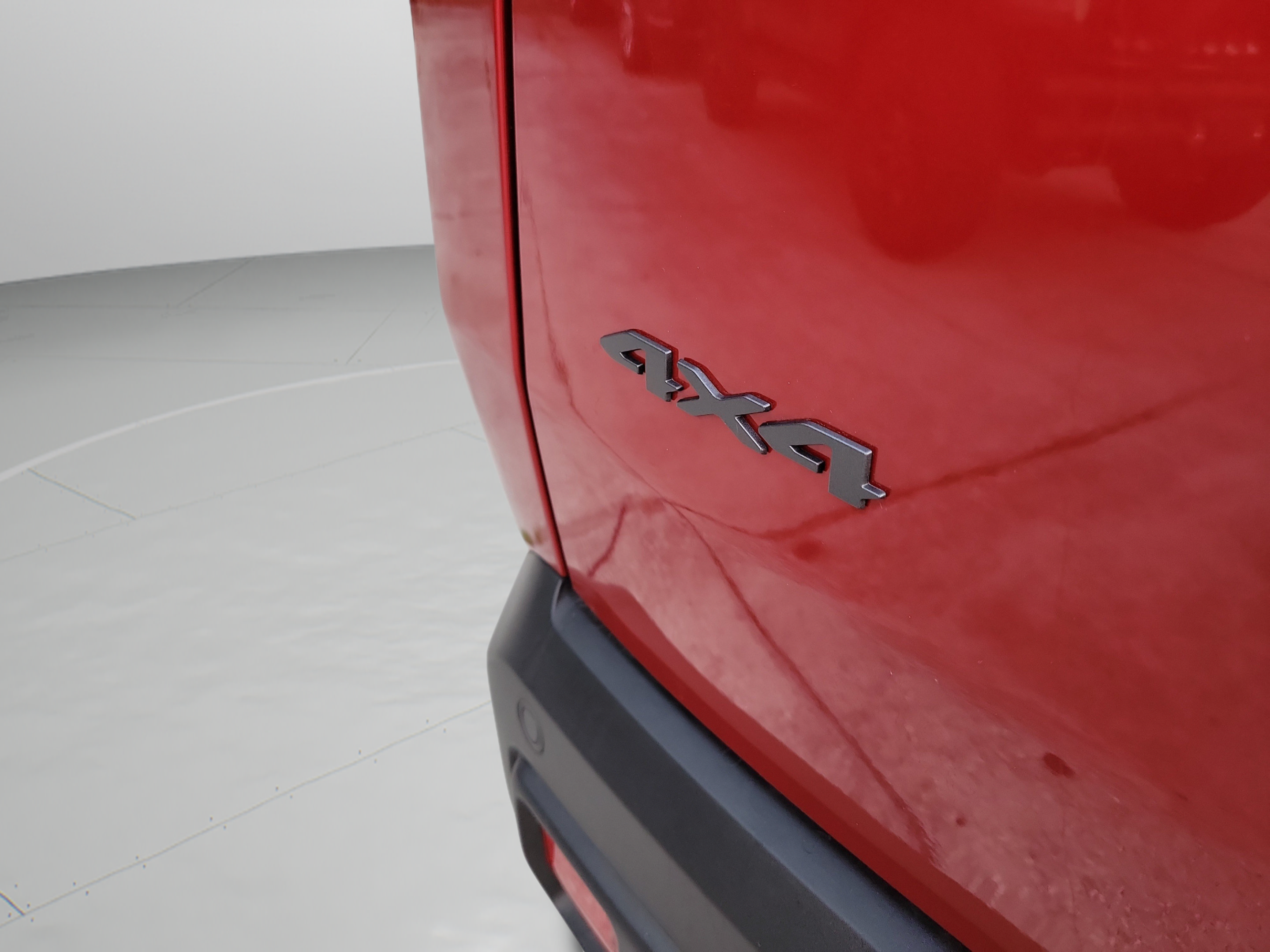 New 2026 Jeep Cherokee Overland w/ Advanced Pro Tech Group AWD/4WD image 32