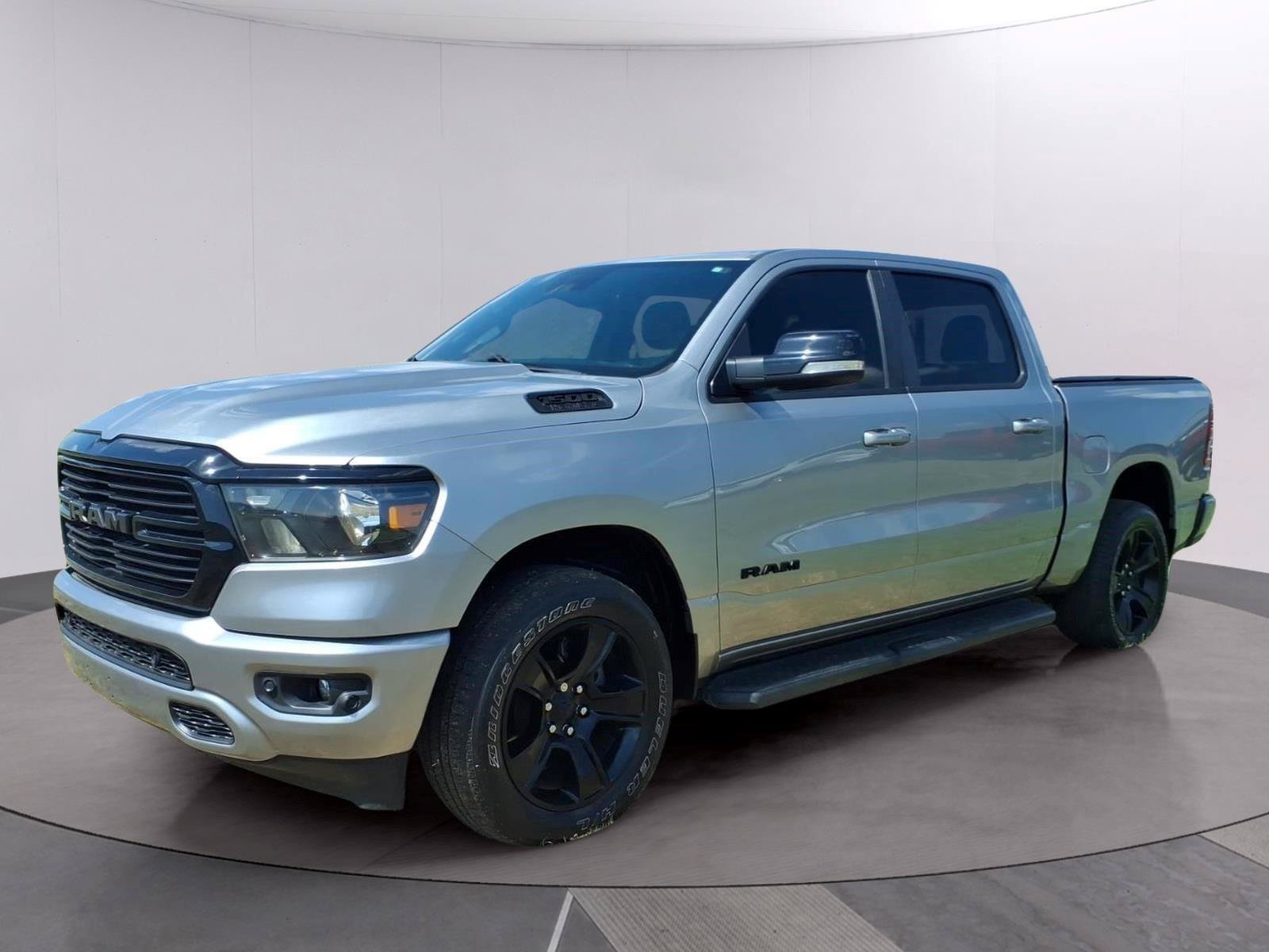 Used 2021 RAM 1500 Big Horn AWD/4WD image 1