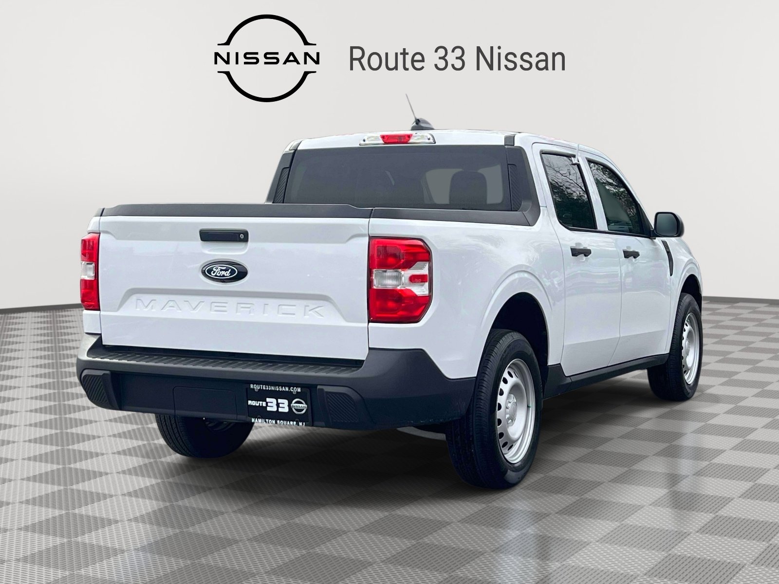 Used 2025 Ford Maverick XL w/ Equipment Group 102A image 4