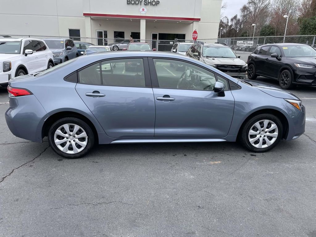 Used 2024 Toyota Corolla LE image 12