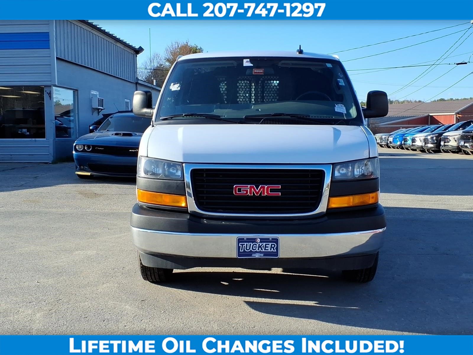 Used 2024 GMC Savana 2500 w/ Driver Convenience Package RWD image 2