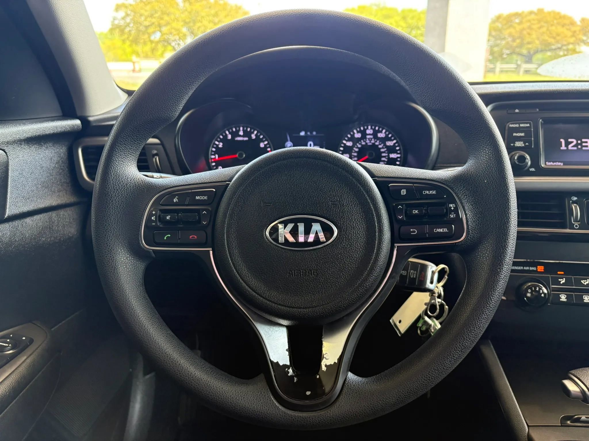 Used 2017 Kia Optima LX image 11