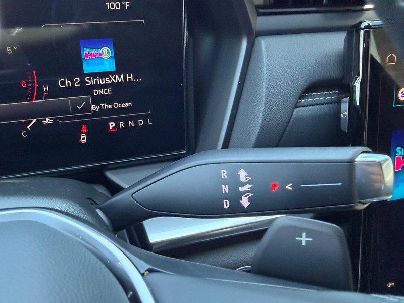 New 2027 GMC Terrain Elevation w/ Elevation Premium Package AWD/4WD image 16