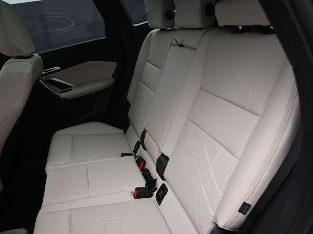 New 2025 BMW X1 xDrive28i w/ Premium Package image 14