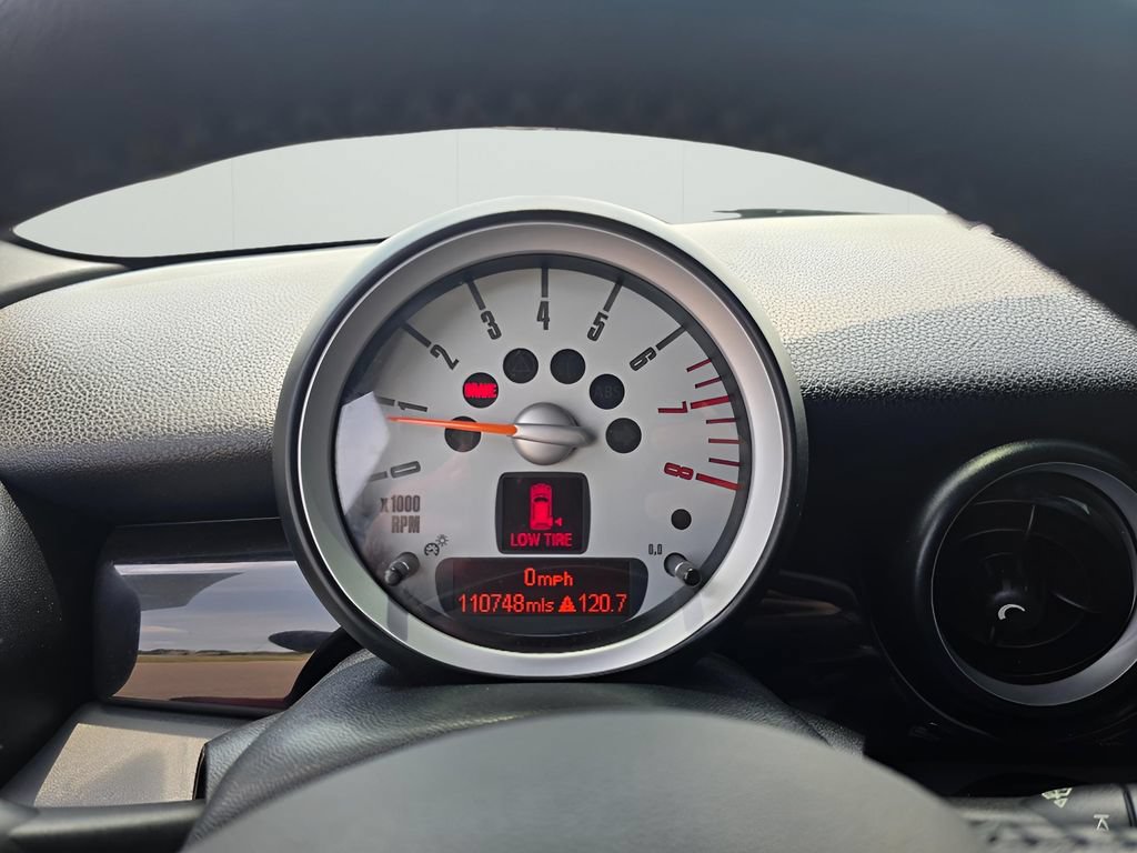 Used 2009 MINI Cooper John Cooper Works FWD image 20