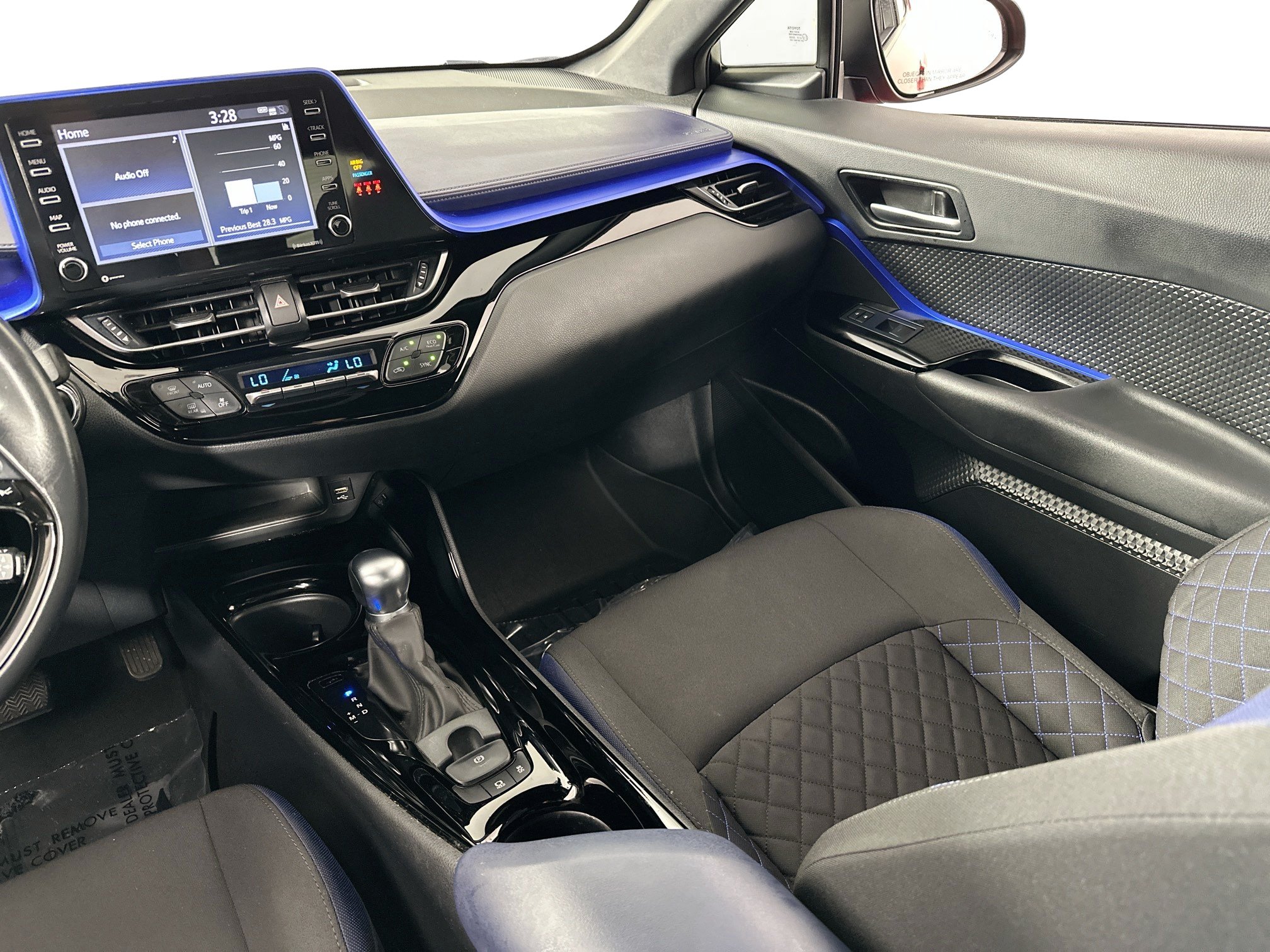 Used 2022 Toyota C-HR XLE FWD image 21