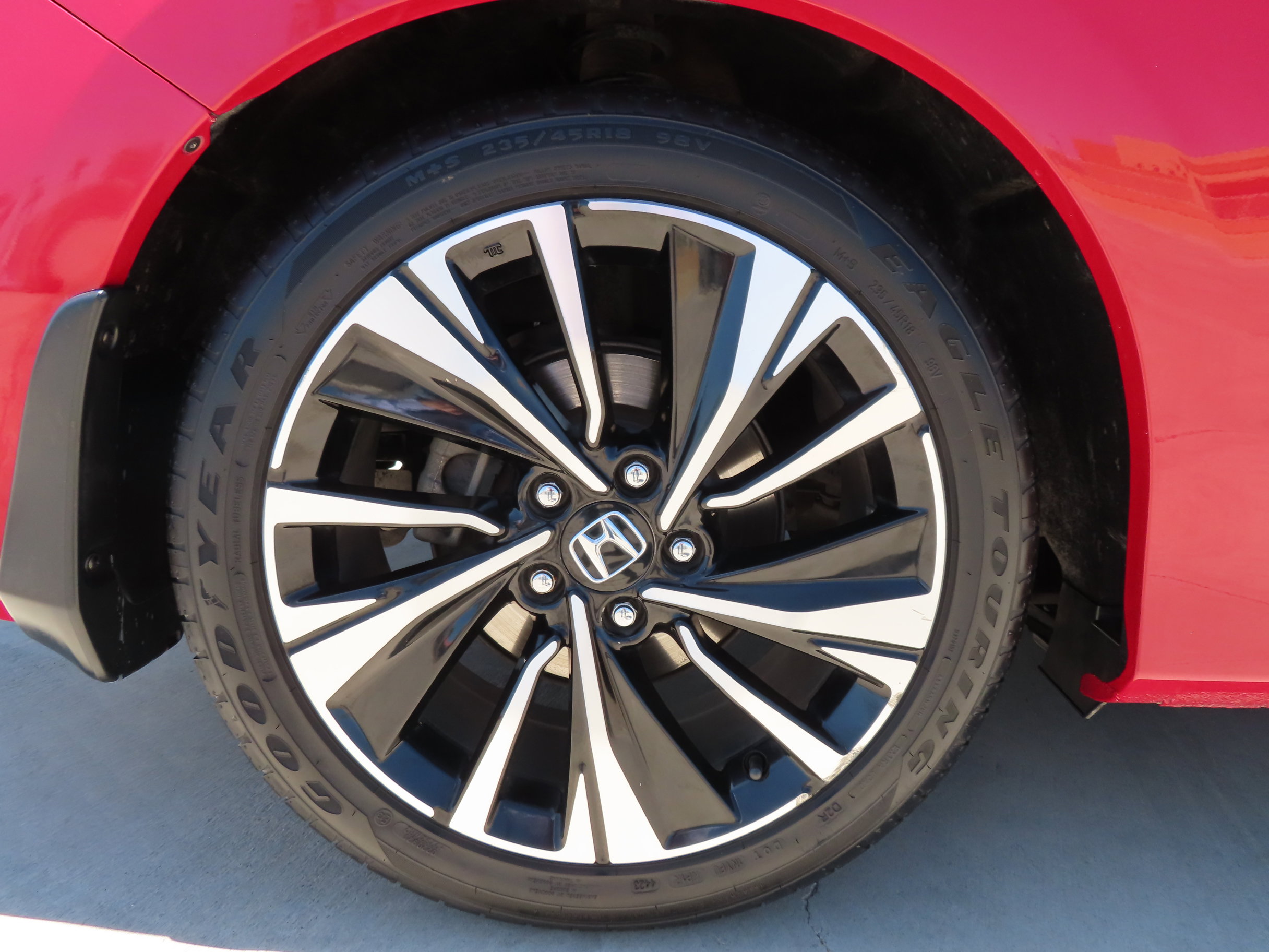 Used 2017 Honda Accord EX-L image 10