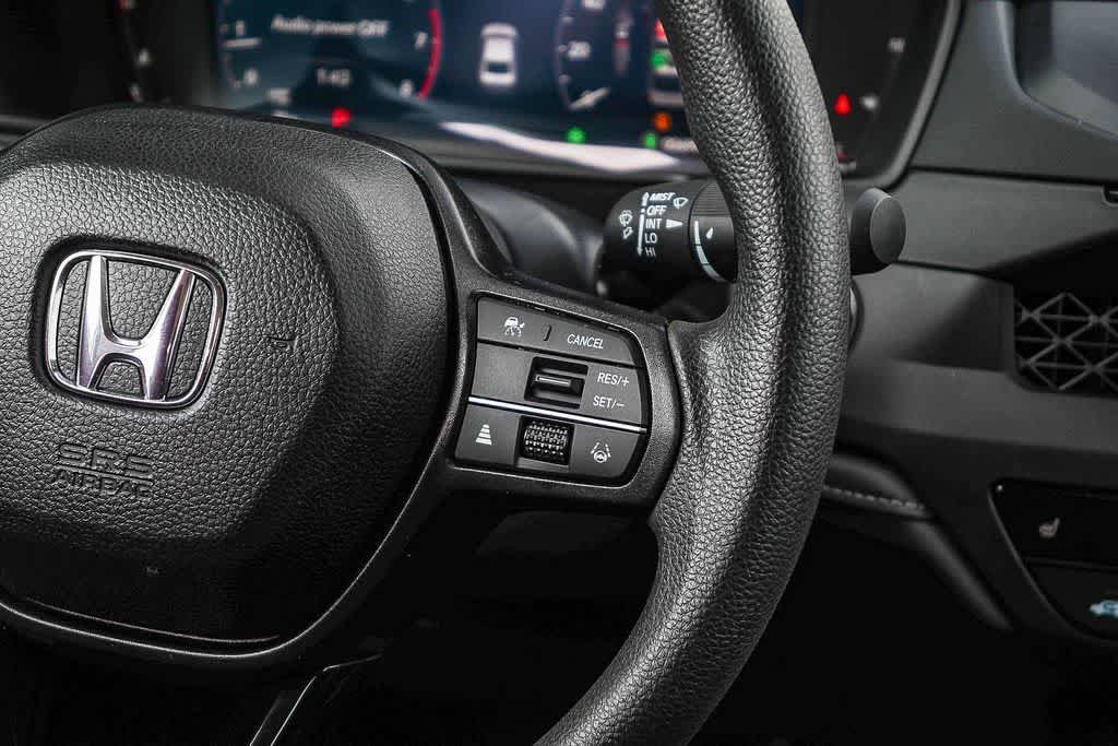 New 2025 Honda Accord SE image 18