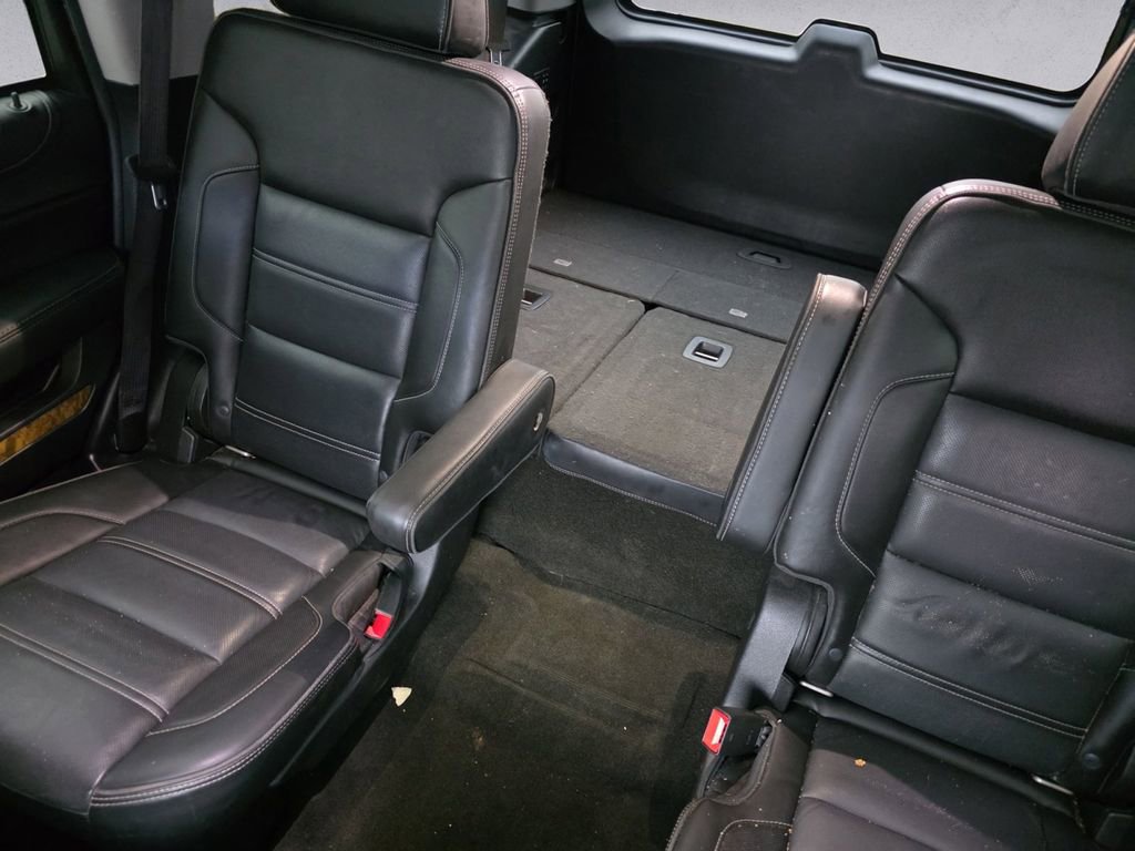 Used 2017 GMC Yukon Denali w/ Open Road Package AWD/4WD image 13
