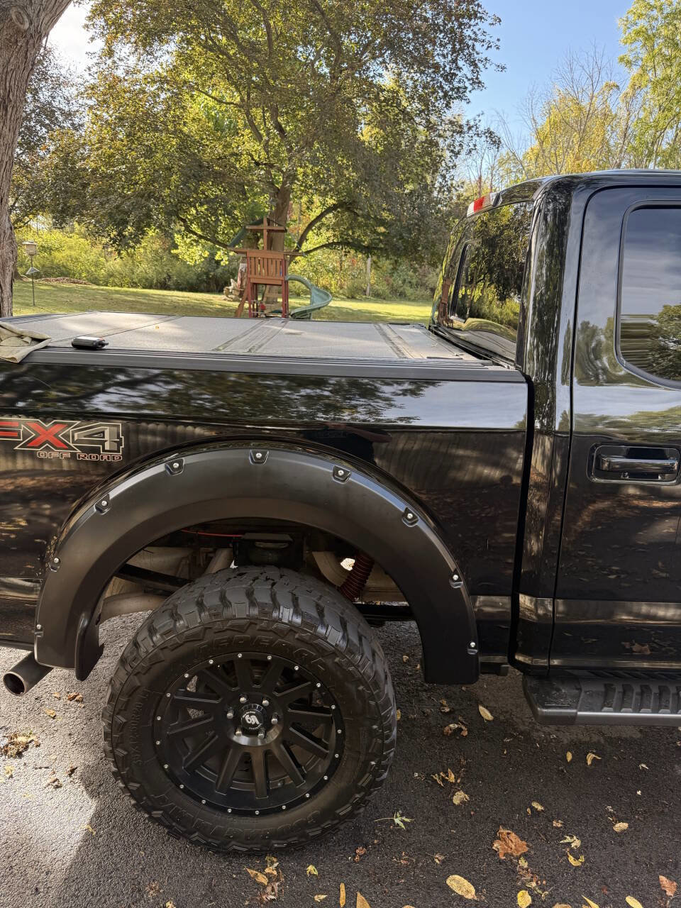 Used 2018 Ford F150 Lariat image 8