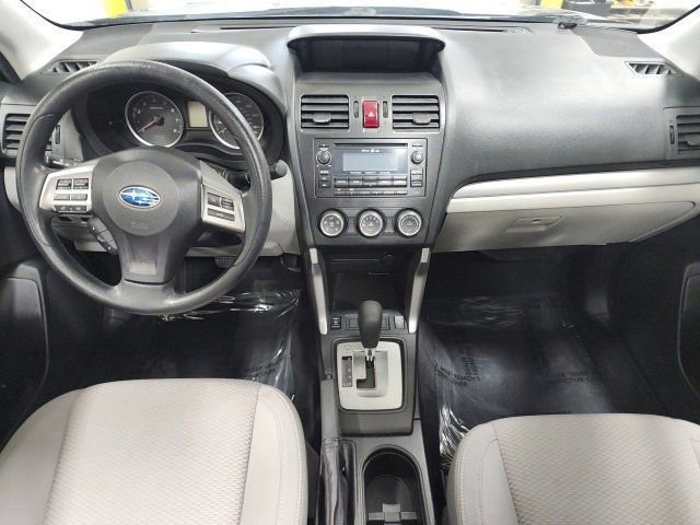 Used 2015 Subaru Forester 2.5i Premium w/ All-Weather Package image 2
