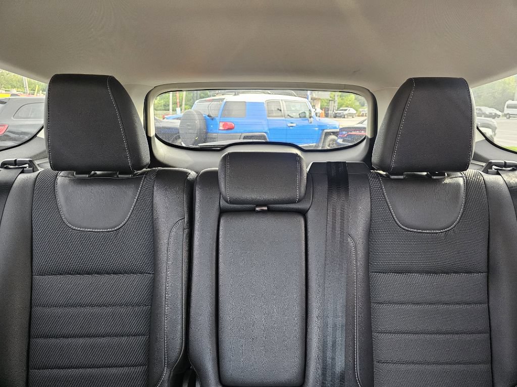 Used 2016 Ford Escape SE w/ SE Chrome Package AWD/4WD image 17