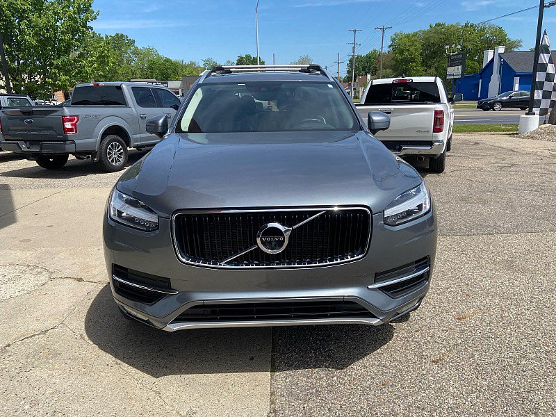 Used 2018 Volvo XC90 T5 Momentum w/ Convenience Package AWD/4WD image 7