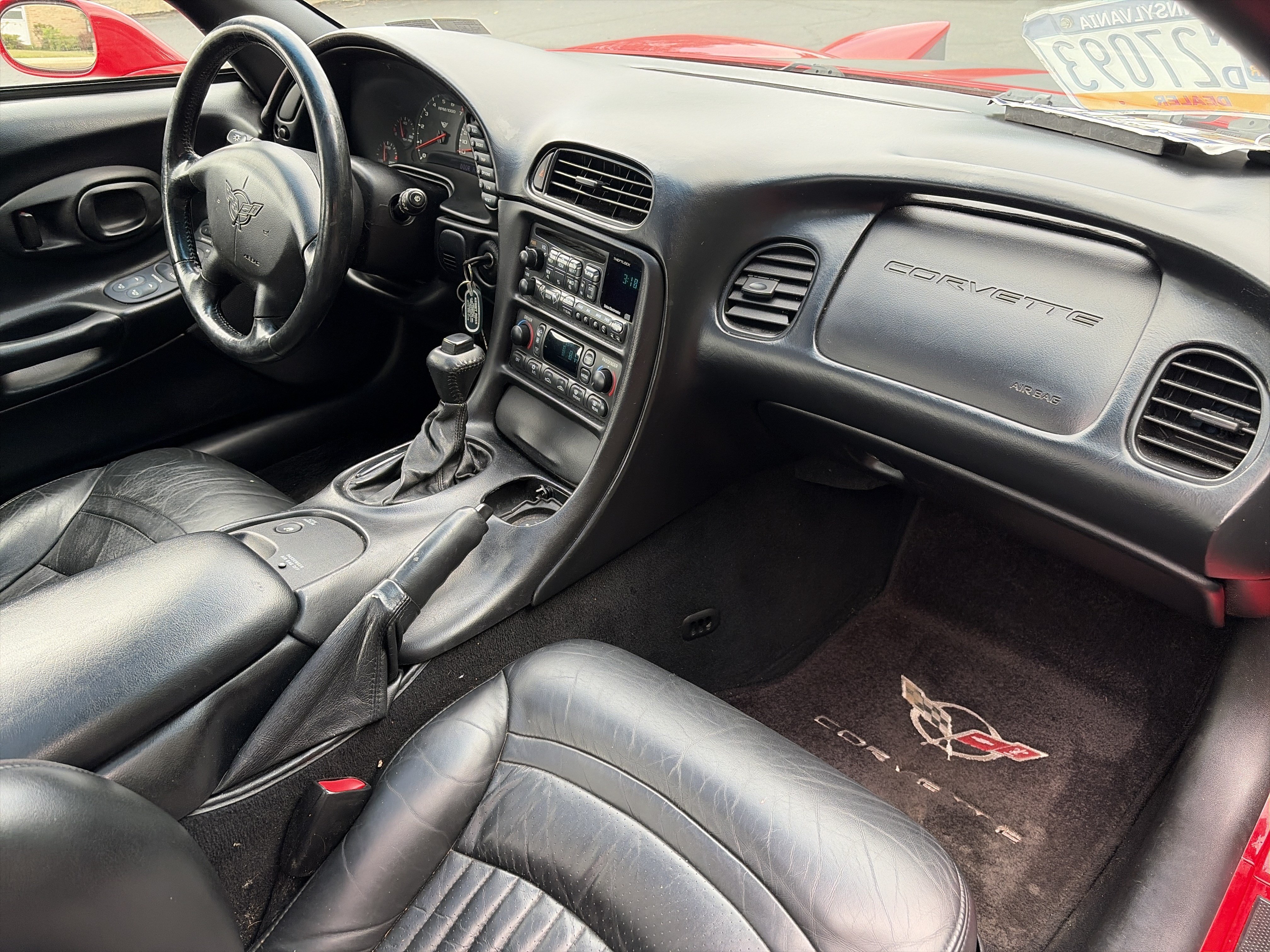 Used 2001 Chevrolet Corvette Coupe w/ Preferred Equipment Group1 RWD image 27