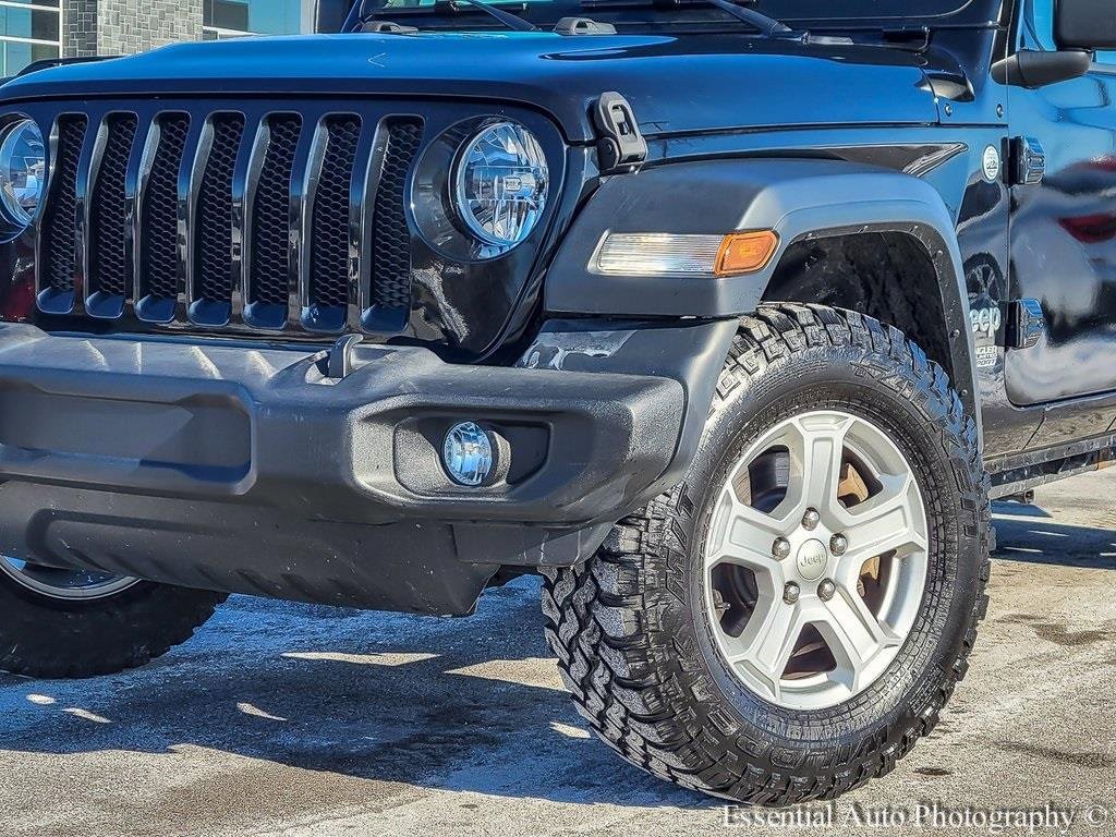 Used 2018 Jeep Wrangler Unlimited Sport S video 3