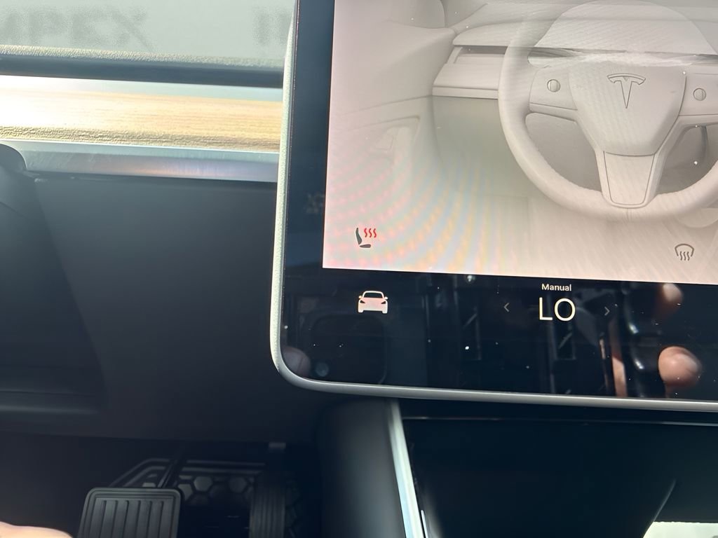 Used 2020 Tesla Model 3 Long Range AWD/4WD image 22