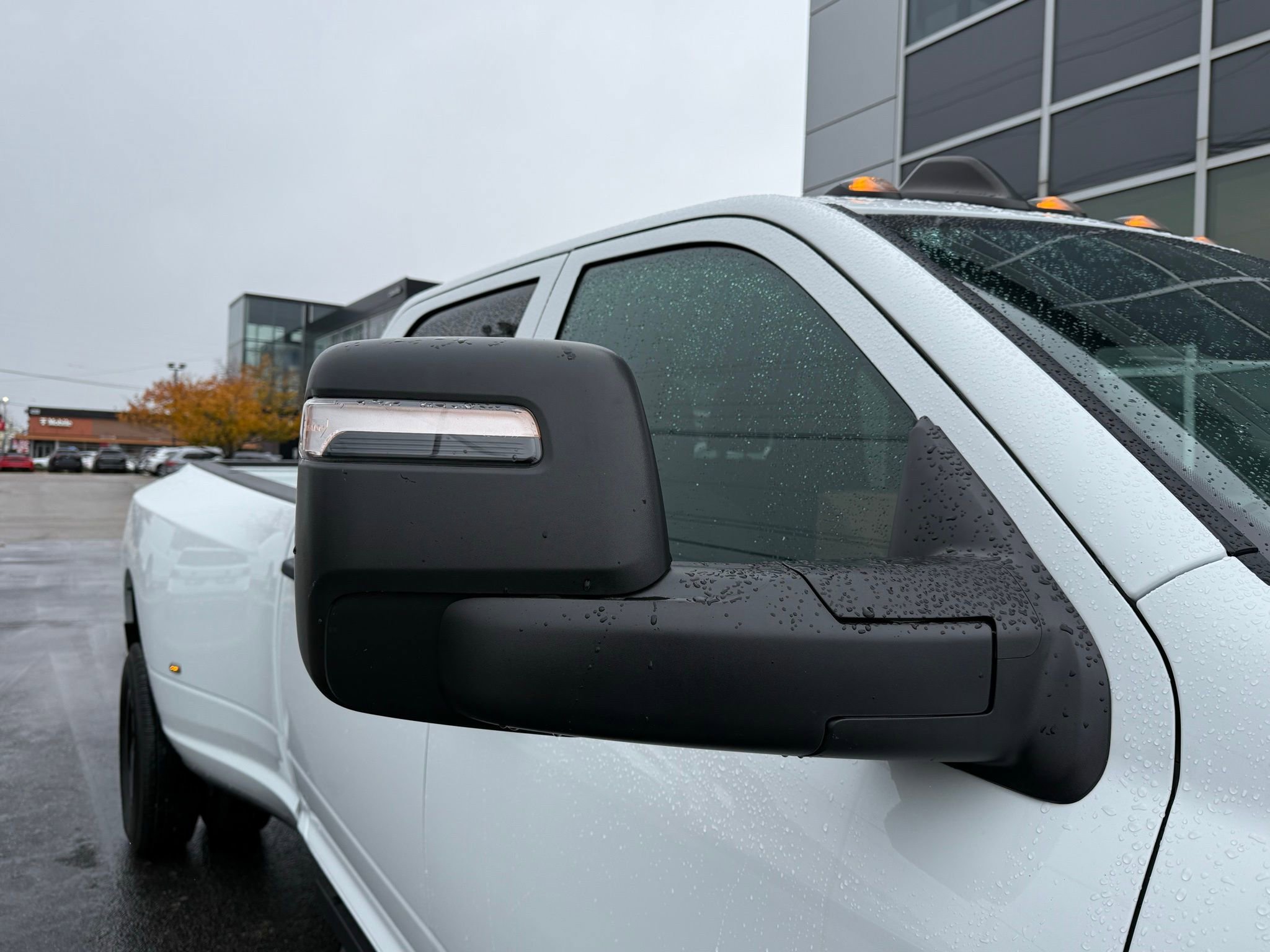 Used 2024 RAM 3500 Tradesman w/ Convenience Group image 18