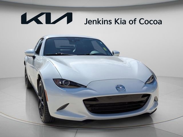 Used 2022 MAZDA MX-5 Miata RF Grand Touring RWD image 12