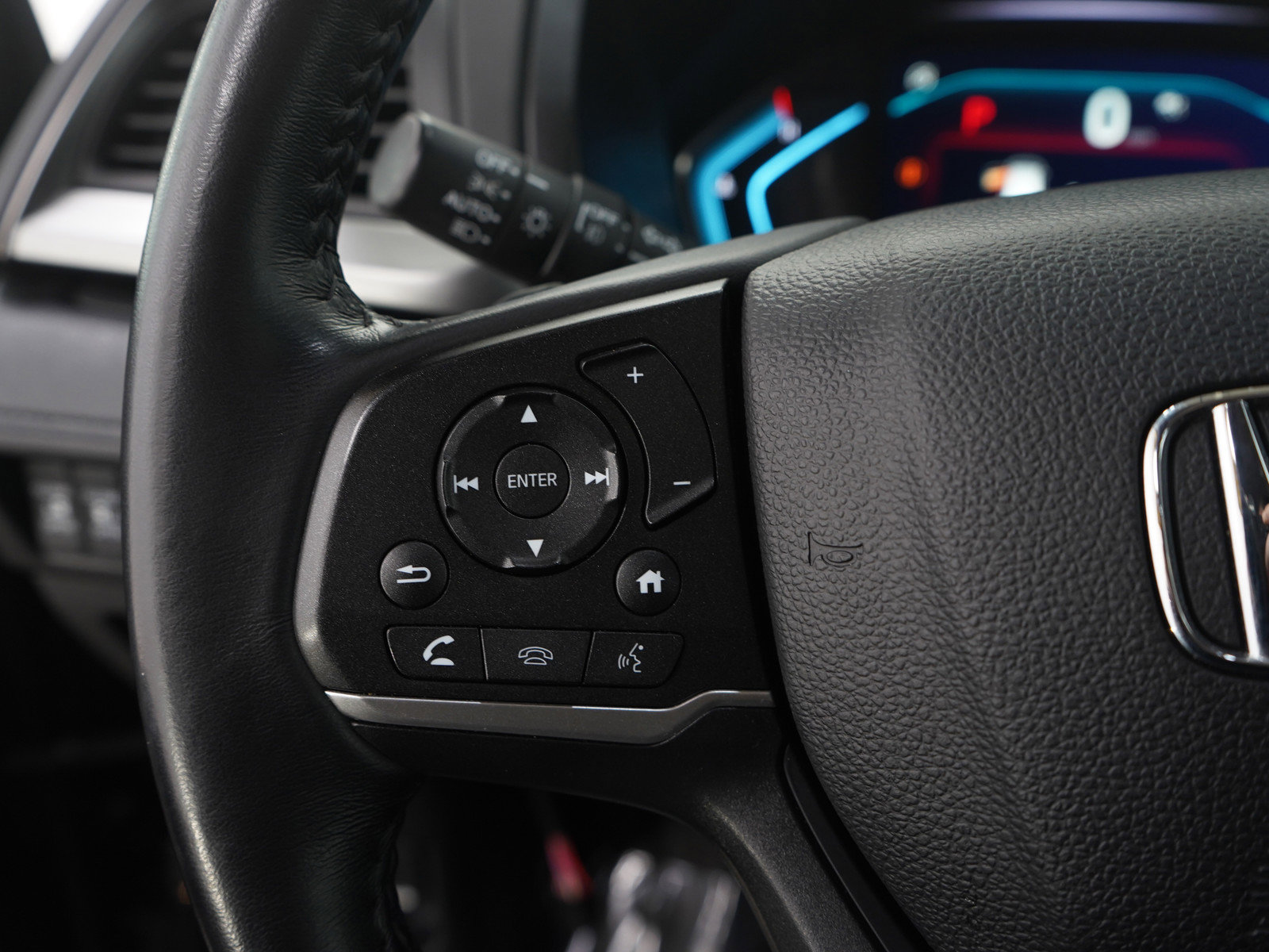 Used 2024 Honda Odyssey EX-L image 30