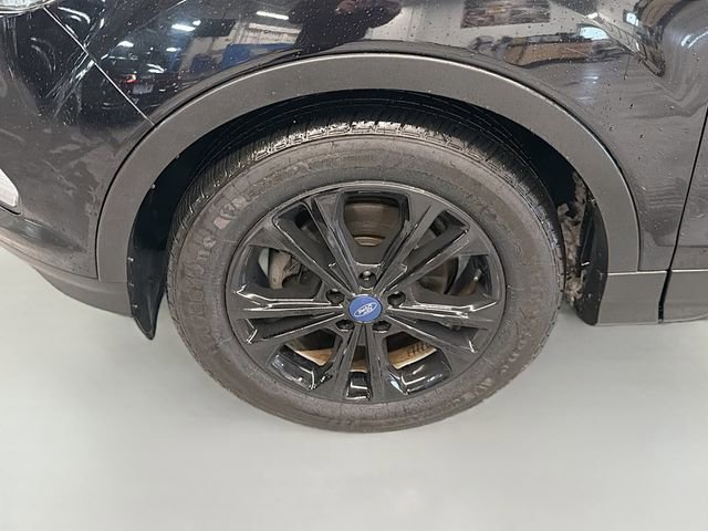 Used 2019 Ford Escape SE image 30