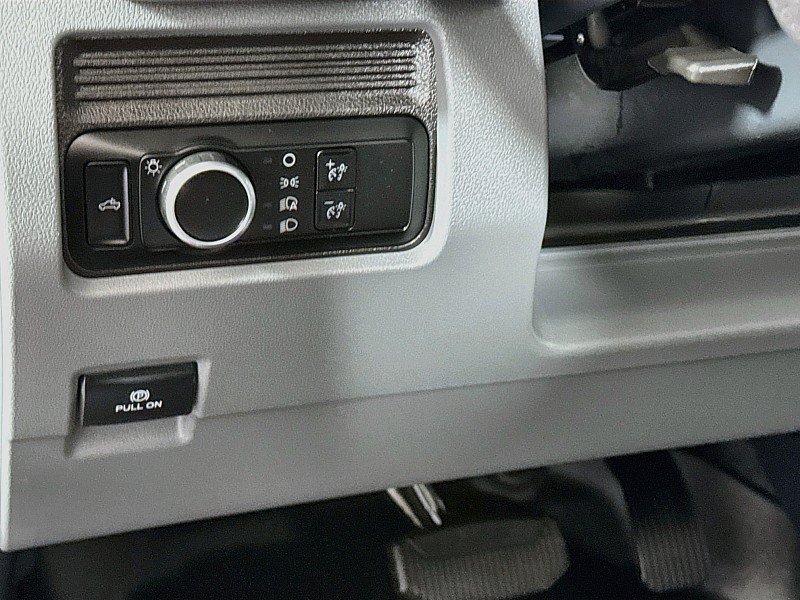 Used 2024 Ford F250 XL AWD/4WD image 10