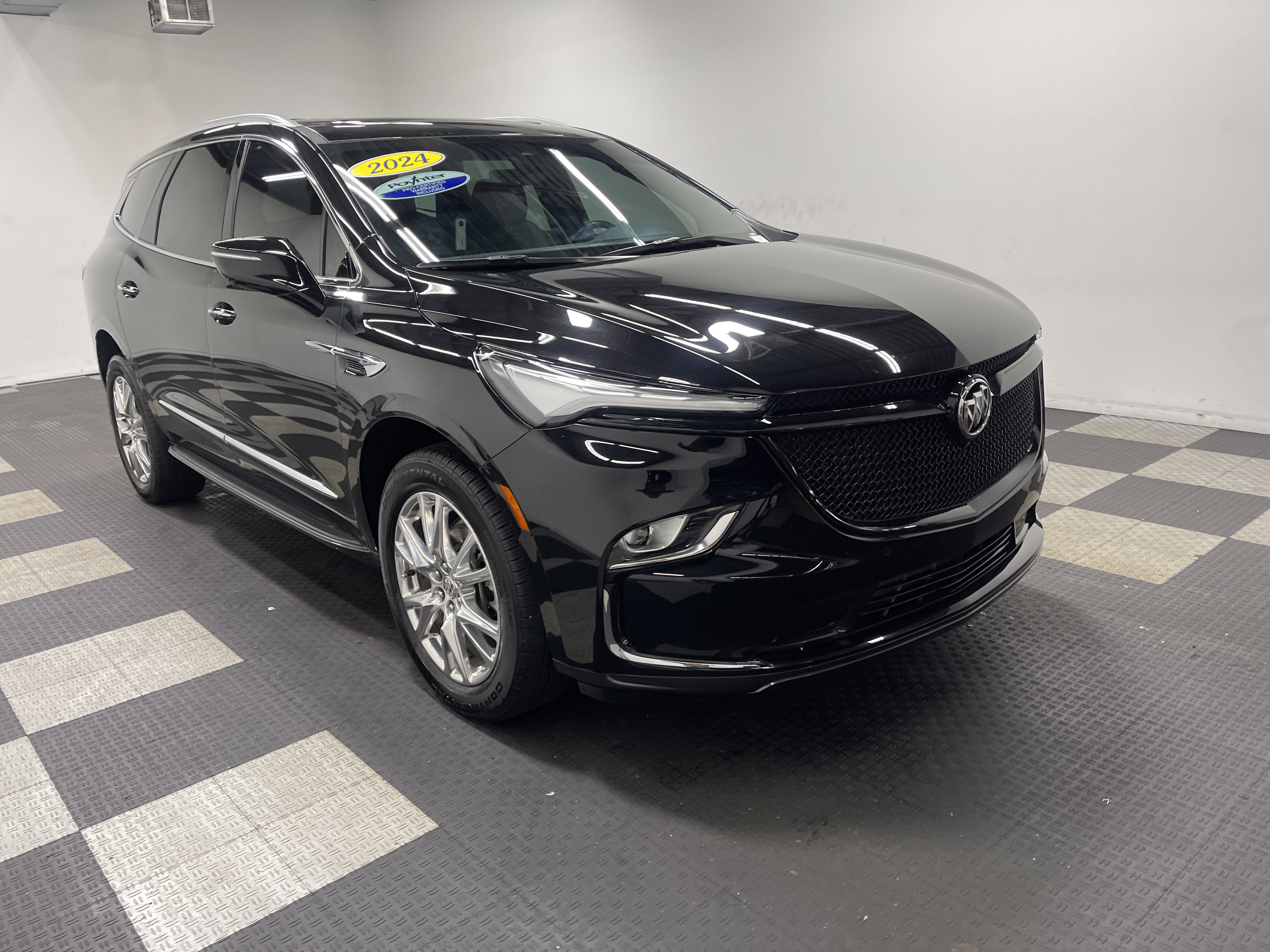 Used 2024 Buick Enclave Essence w/ Experience Buick Package image 6